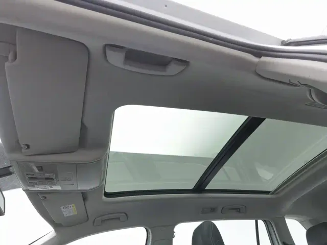 Volkswagen Tiguan L — Фото автомобиля 14