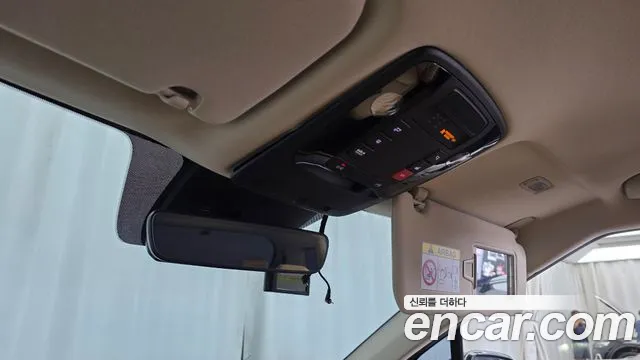 Kia Canival Carnival 4 поколение Бензин 9 мест Signature — Фото автомобиля 18