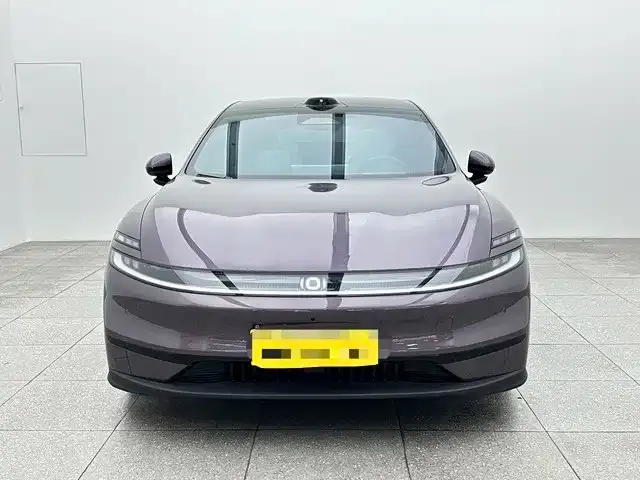 Changan Qiyuan A06 — Фото автомобиля 2