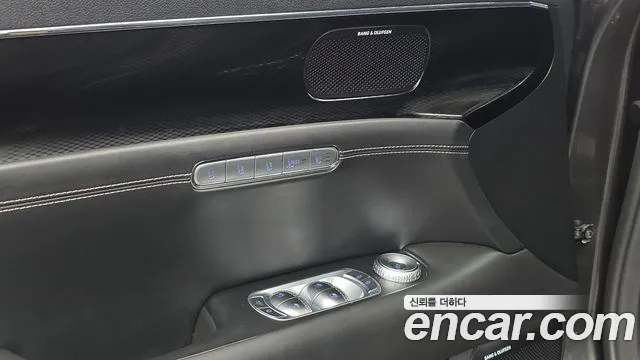 Genesis G90 RS4 — Фото автомобиля 30