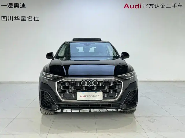 Audi Q8 — Фото автомобиля 2