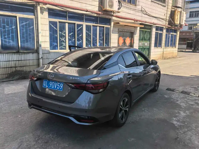 Nissan Sylphy — Фото автомобиля 5