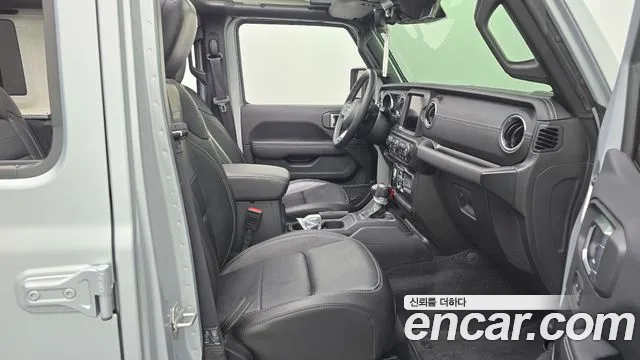 Jeep Wrangler Wrangler (JL) — Фото автомобиля 19