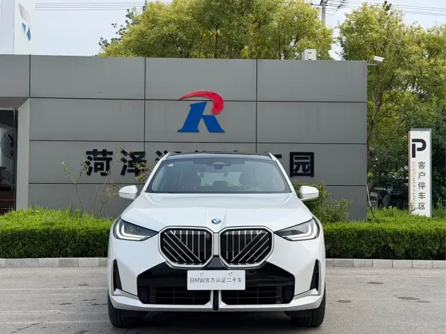 BMW BMW X3 2025 xDrive30L Leading M Sport Package — Фото автомобиля 2