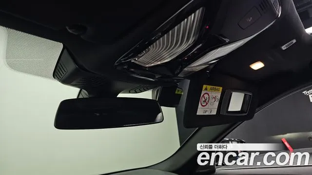BMW 5-Series — Фото автомобиля 27