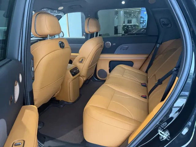 IM Motors LS8 — Фото автомобиля 10
