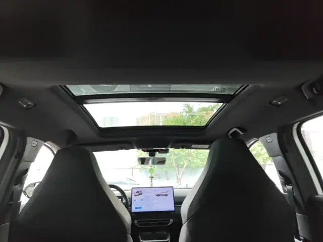 Nezha Auto Nezha X 2023 500 — Фото автомобиля 13