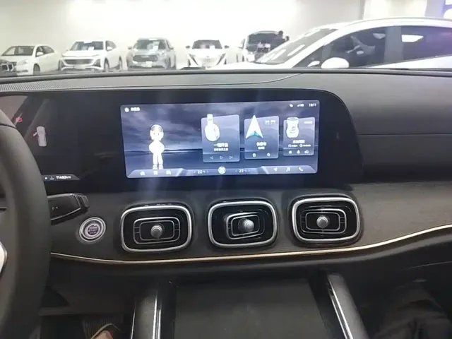 Chery Tiggo 9 — Фото автомобиля 12