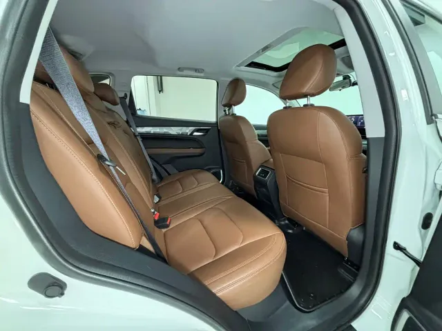 Geely Vision X6 — Фото автомобиля 21