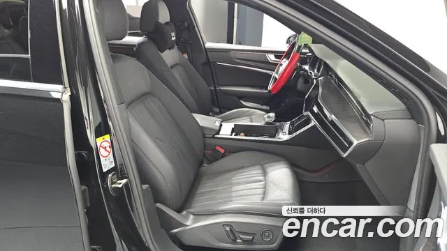 Audi A6 C8 — Фото автомобиля 26