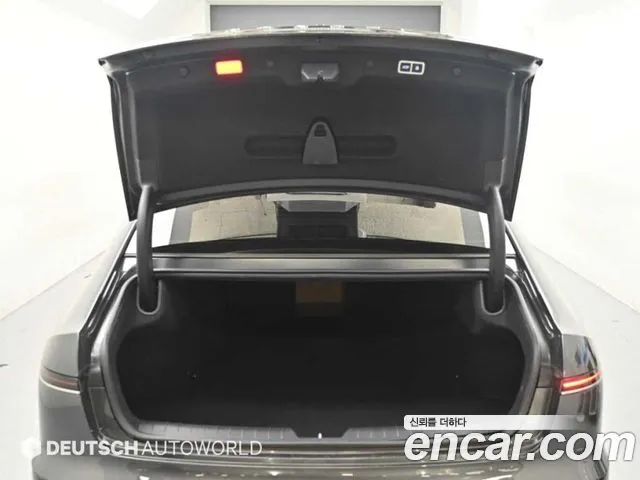 Hyundai Grandeur GN7 — Фото автомобиля 19