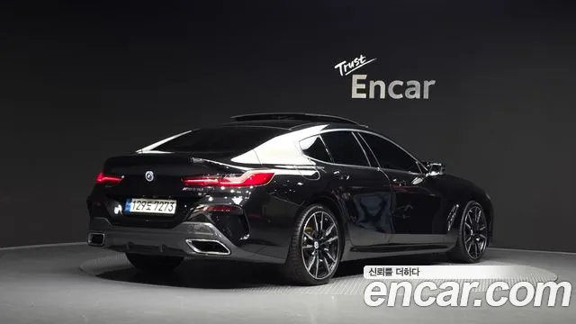BMW 8 Series G15 — Фото автомобиля 2