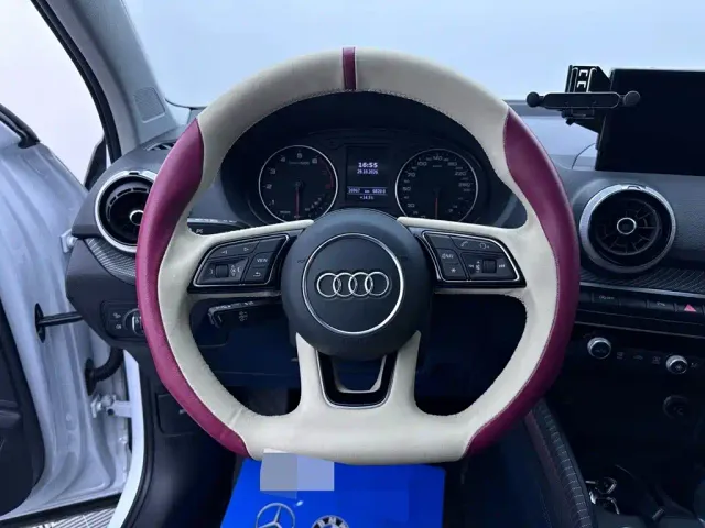 Audi Q2L — Фото автомобиля 13