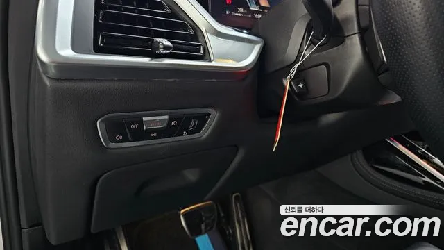 BMW X7 G07 — Фото автомобиля 28