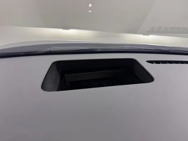 Li Auto i8 — Фото автомобиля 19