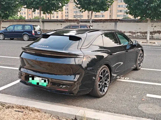 Zeekr 007 GT — Фото автомобиля 9