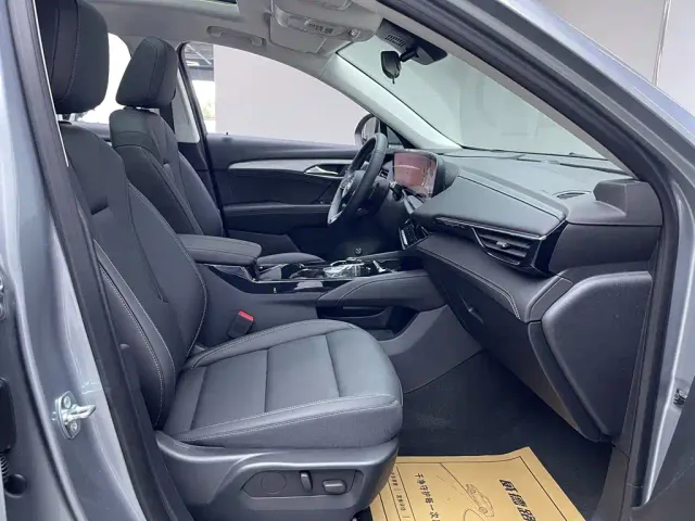 Buick Envision S — Фото автомобиля 14