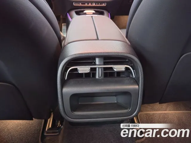 Mercedes-Benz E-Class W214 — Фото автомобиля 13
