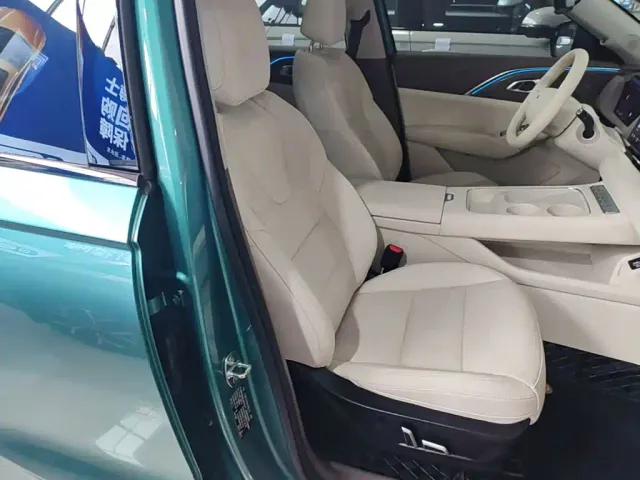 Haval Xiaolong MAX — Фото автомобиля 24