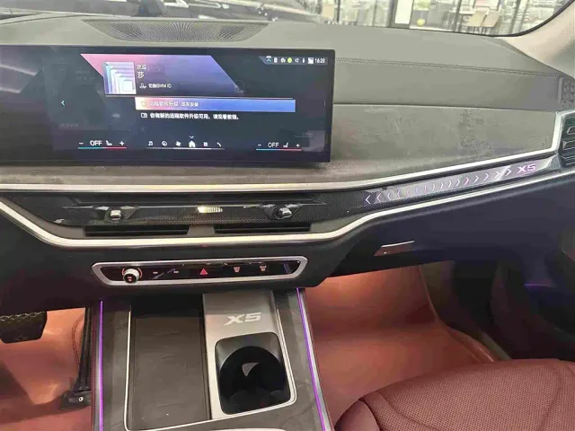 BMW X5 — Фото автомобиля 11