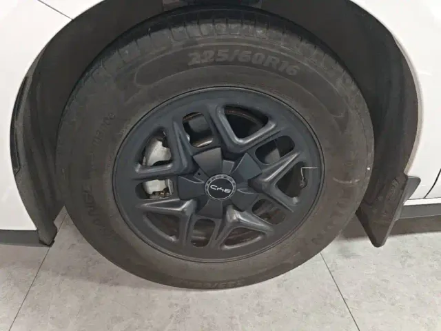 BYD Seal 05 DM-i — Фото автомобиля 22