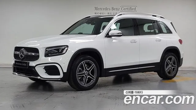 Фотография автомобиля — Mercedes-Benz GLB-Class