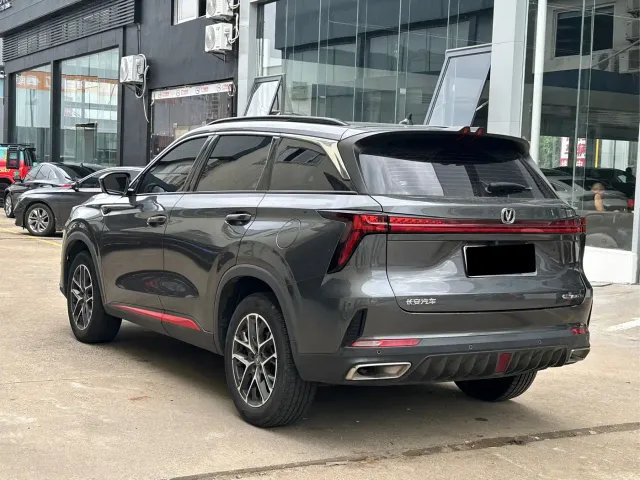 Changan CS75 Plus — Фото автомобиля 7