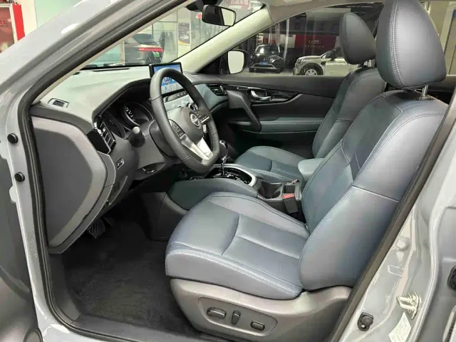 Nissan X-Trail — Фото автомобиля 17
