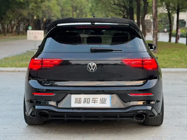 Volkswagen Golf GTI — Фото автомобиля 5