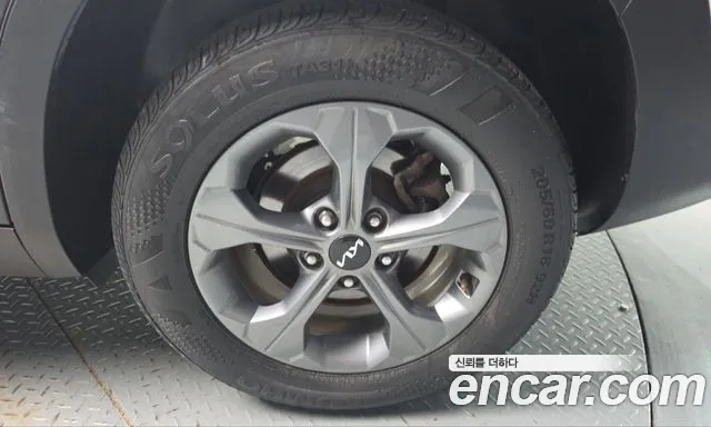 Kia Seltos — Фото автомобиля 6