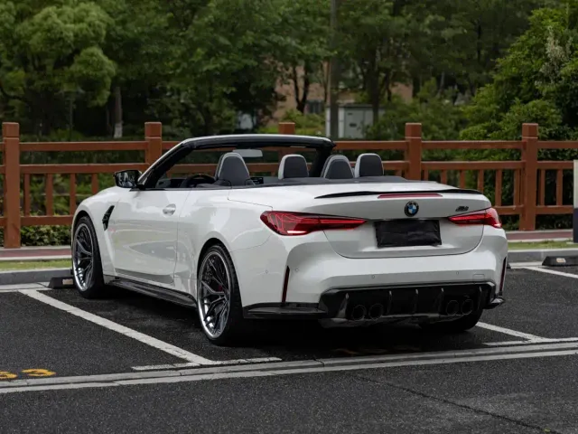BMW M4 — Фото автомобиля 6