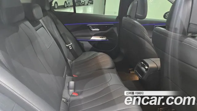 Mercedes-Benz E-Class W214 — Фото автомобиля 20