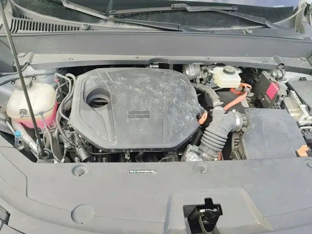 Geely Galaxy Starship 7 EM-i — Фото автомобиля 19