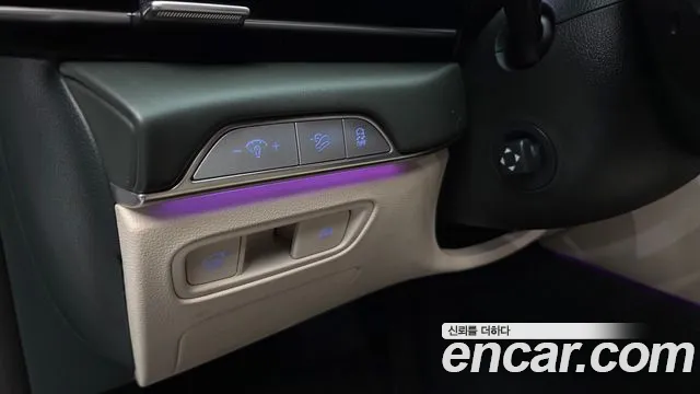 Genesis GV80 — Фото автомобиля 25