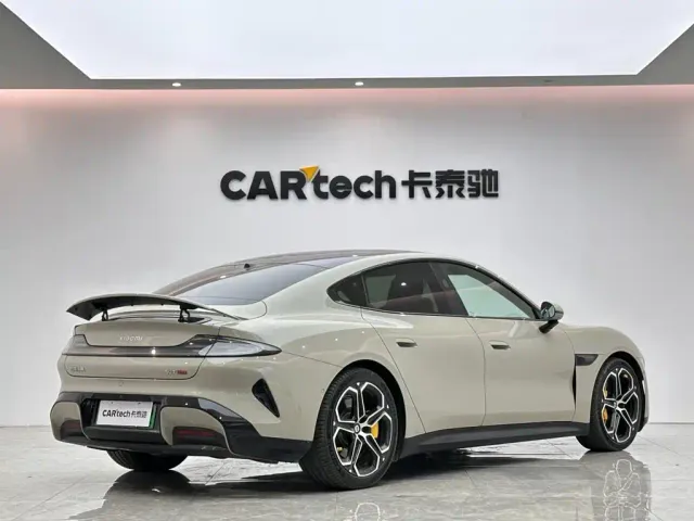 Xiaomi SU7 — Фото автомобиля 5