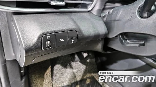 Hyundai AVANTE Avante (CN7) — Фото автомобиля 15