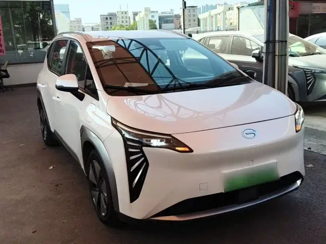 GAC Aion Y — Фото автомобиля 3