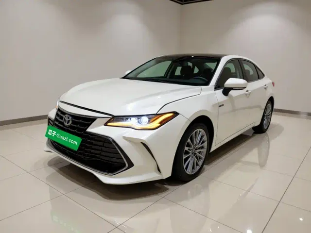 Фотография автомобиля — Toyota Avalon