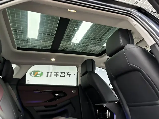 Land Rover Range Rover Evoque — Фото автомобиля 30