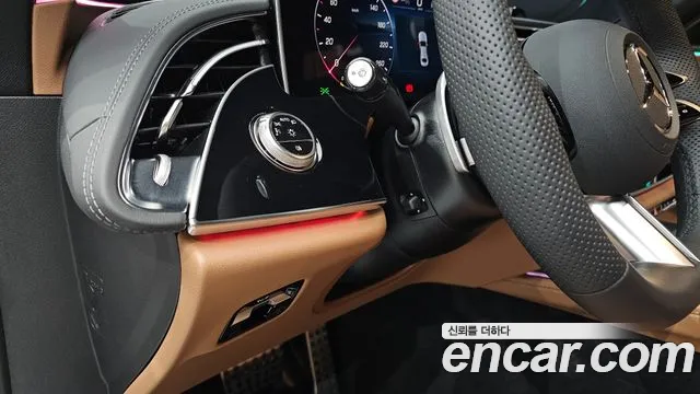 Mercedes-Benz E-Class — Фото автомобиля 20