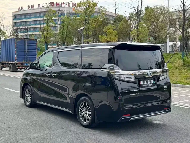 Toyota Vellfire 2021 Crown Hybrid 2.5L HV Premium Edition — Фото автомобиля 6