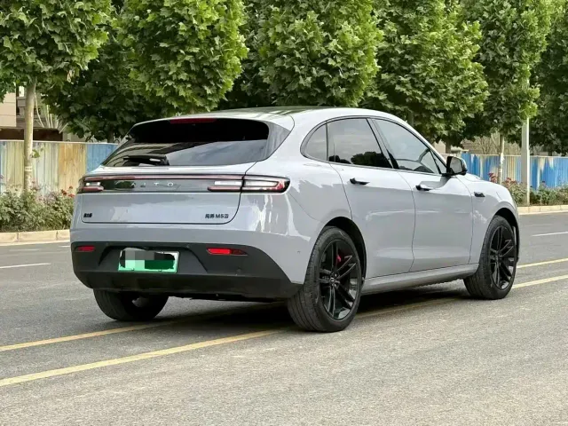 Aito M5 — Фото автомобиля 7