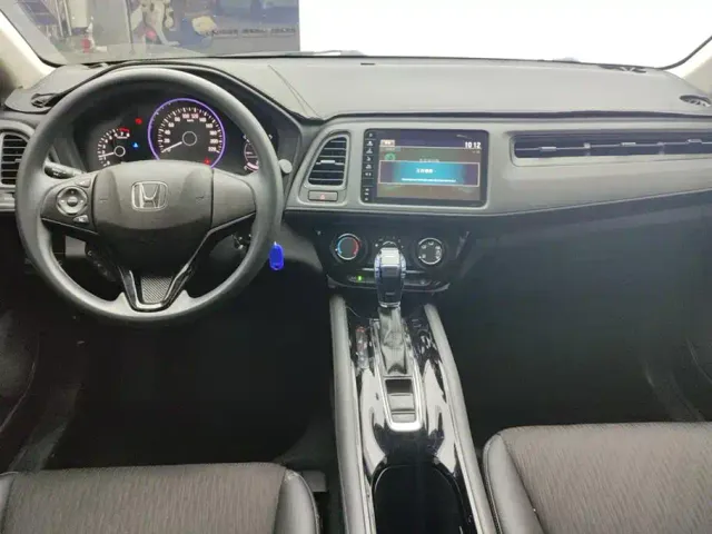 Honda Vezel — Фото автомобиля 12