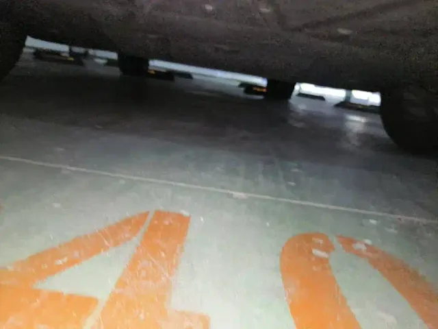 Geely Geometry C — Фото автомобиля 9