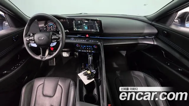 Hyundai Avante CN7 — Фото автомобиля 10