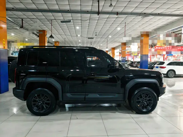 BYD FangChengBao Leopard 5 — Фото автомобиля 5