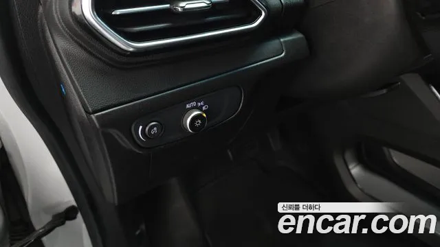 Chevrolet Bolt EV — Фото автомобиля 20