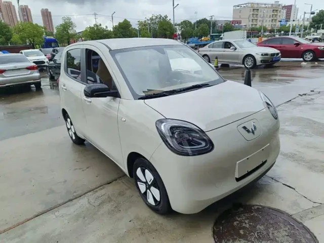 Wuling Hongguang Mini EV — Фото автомобиля 3