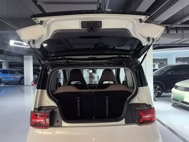 Wuling Hongguang Mini EV — Фото автомобиля 14