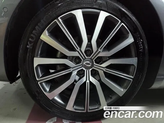 Renault-KoreaSamsung SM6 Новый SM6 1.8 TCe Première — Фото автомобиля 17